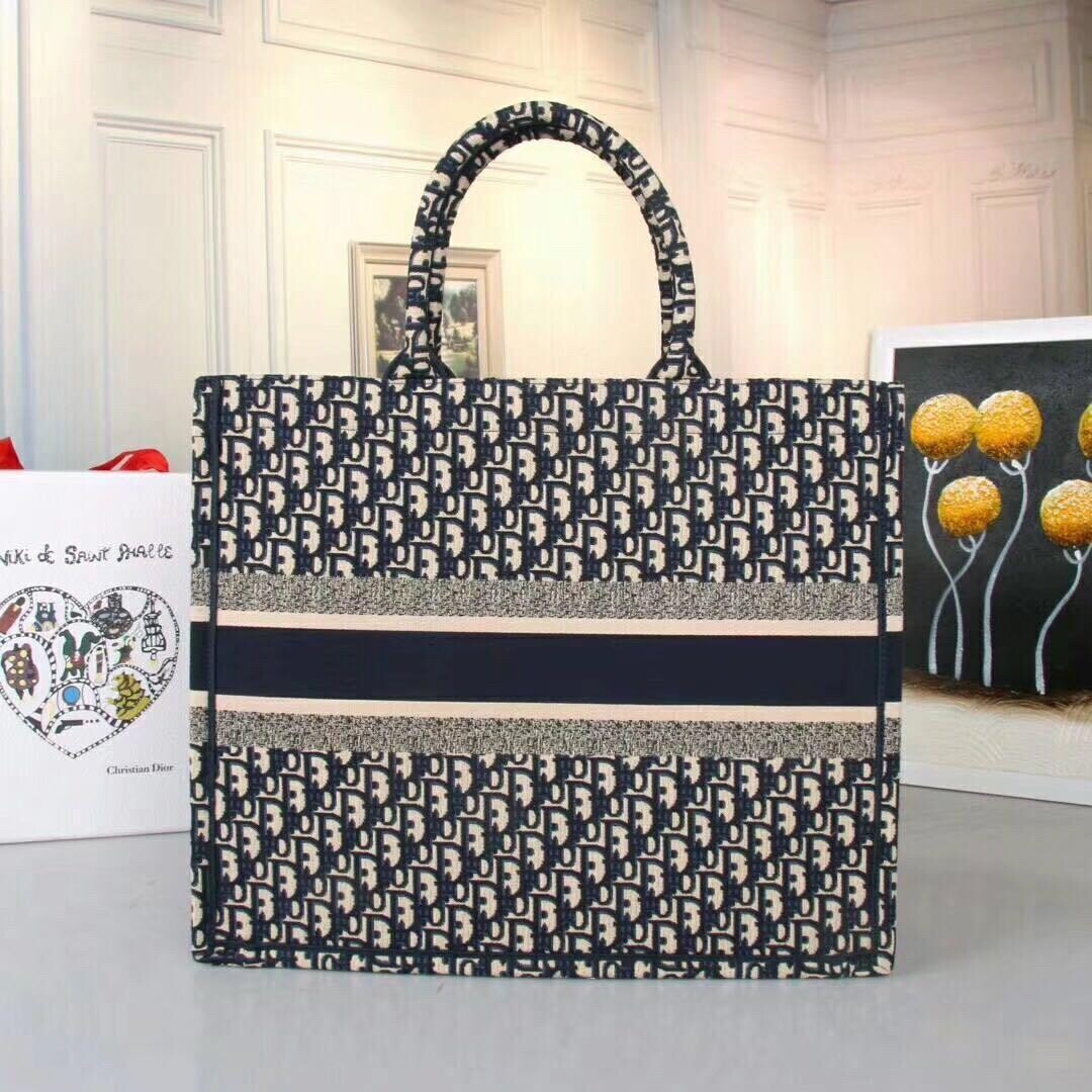 DIOR BOOK TOTE